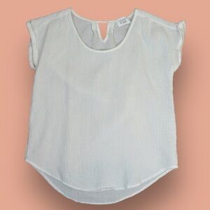 Olive & Oak White Seersucker Cotton Rolled Cap Sleeve T-Shirt, Large‎